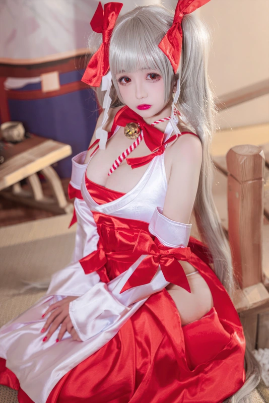 碧蓝航线 可畏巫女 - 日奈娇