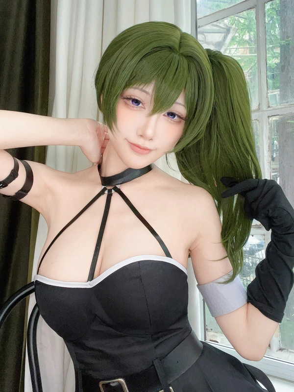 24年05月fantia订阅 葬送のフリーレン Übel💚 - 水淼Aqua