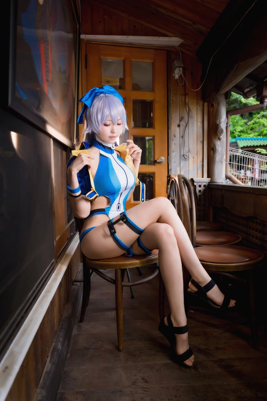 Tomoe Summer - ElyEE子